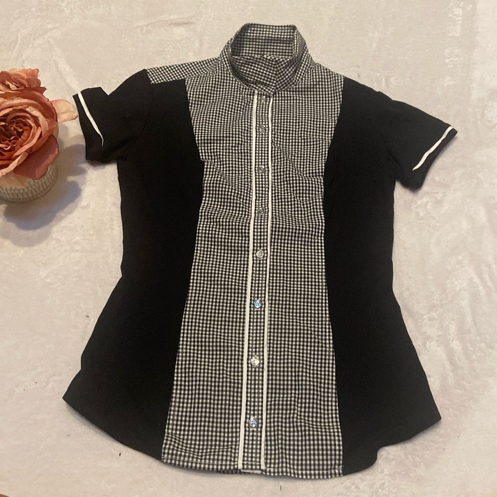 LE FASH Size S Black & White Button Down Short Sleeve Top